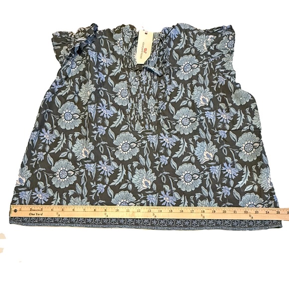 💙 Vineyard Vines Sleeveless Ruffle Blouse | L - Large | NEW / NWT 💙 - Picture 3 of 5